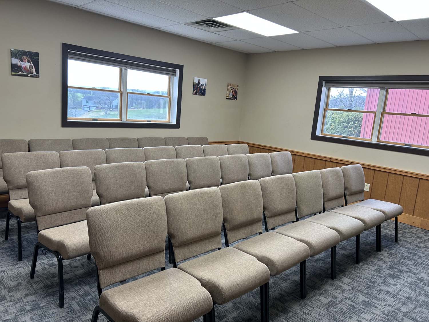 Hemlock Meeting Room